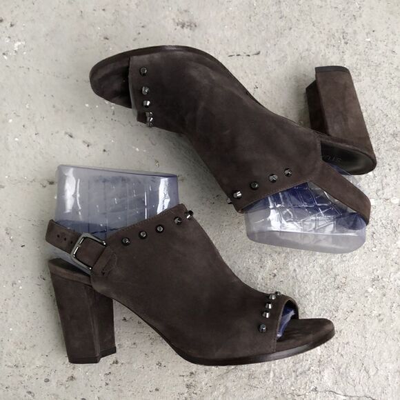 Stuart Weitzman   - Picture 2 of 8